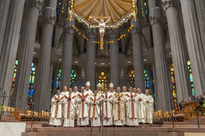 La Sagrada Família va celebrar una missa d’ordenació de preveres