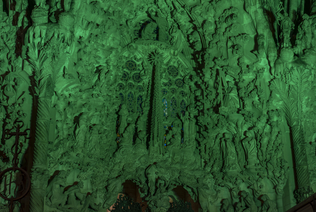 La Sagrada Família s’il·lumina amb motiu del Dia Mundial del Colangiocarcinoma